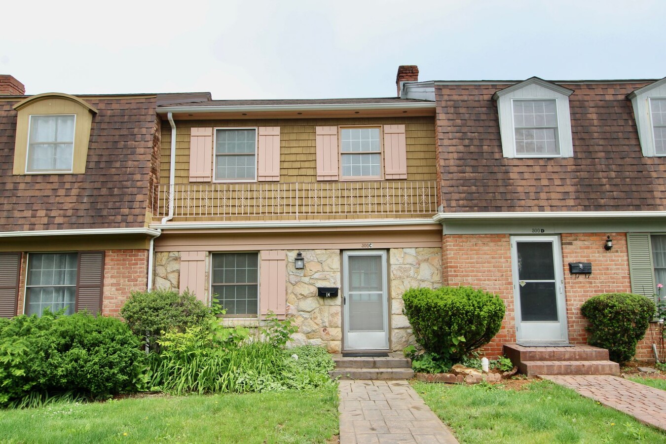 Photo - 2 bedroom townhome right across from Westo...