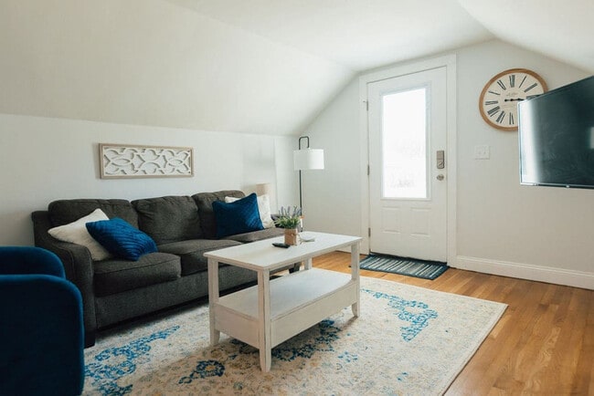 905 Hill St Unit SI ID1397964P