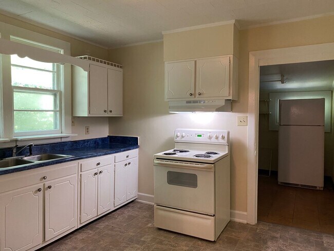 Photo - 420 E Covington St