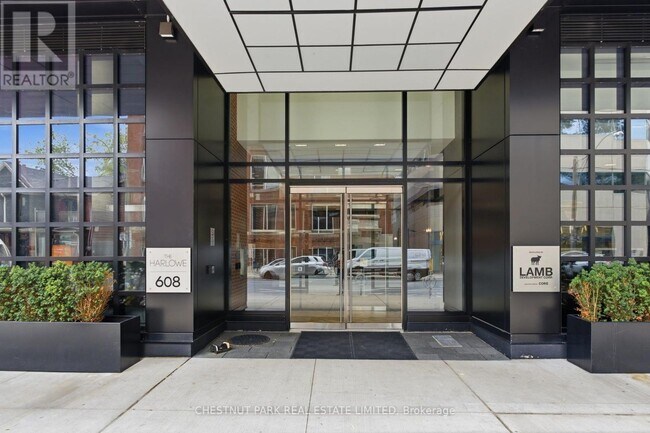 Photo - 608 Richmond St W Unit 719