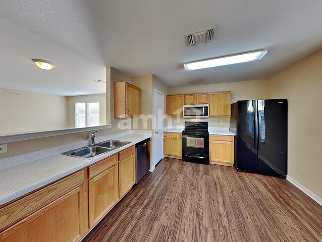 Photo - 9742 Liberty Grn