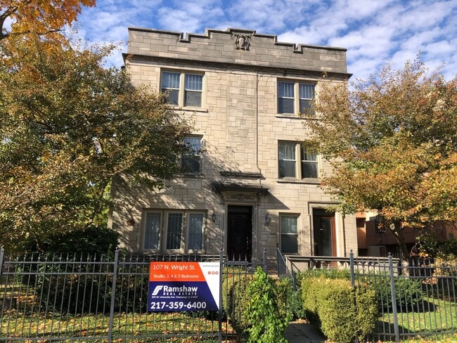 Building Photo - The Mansion