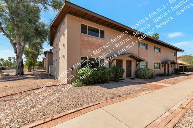 Photo - 935 N Venice Ave