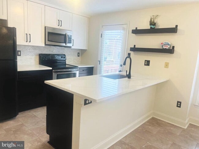 Photo - 8024 Hollow Reed Ct