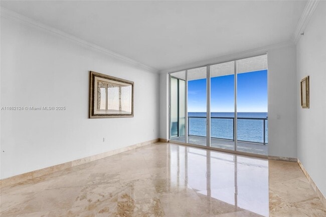 Building Photo - 704 N Ocean Blvd Unit 1002 Rental