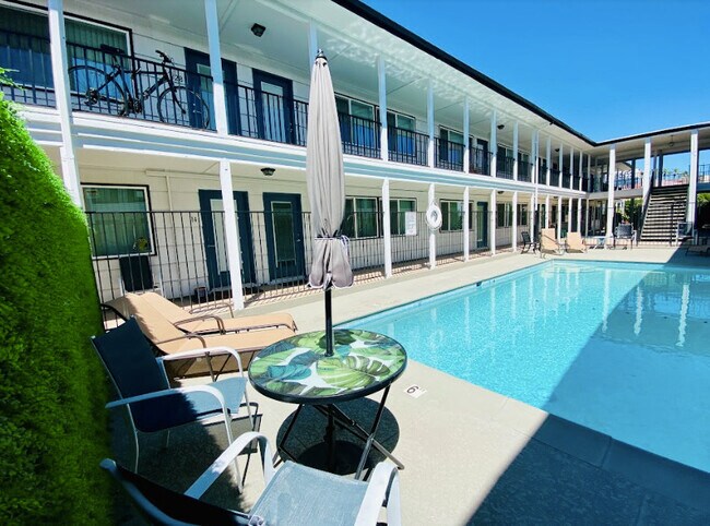 Photo - The Beachcomber