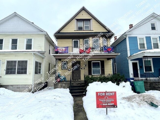 Building Photo - 39 Aldrich Pl Unit Lower