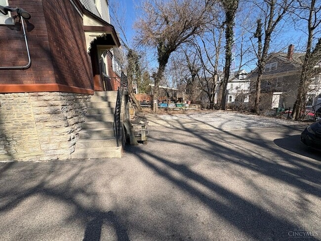 Photo - 2218 Highland Ave