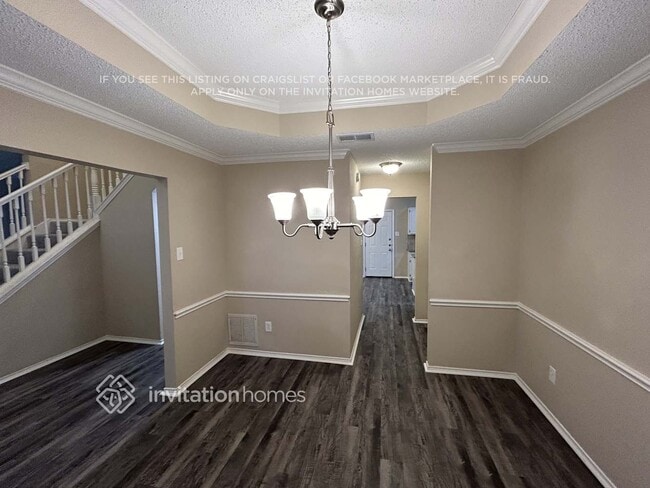 Photo - 825 Claire View Dr