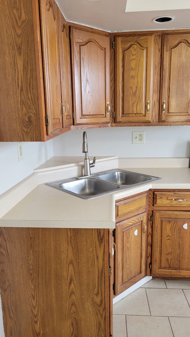 Photo - 222 Conniston Ave Unit 2