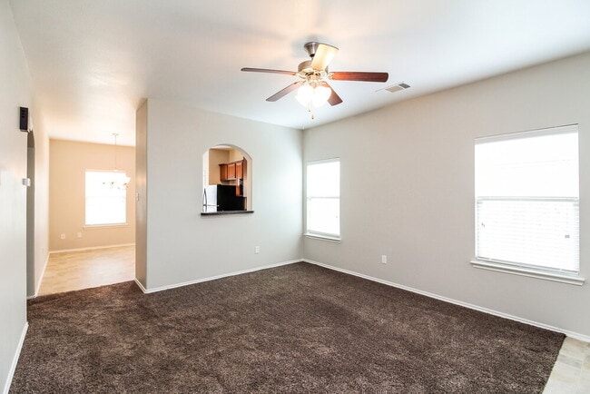 Photo - 2005 Blakehill Dr