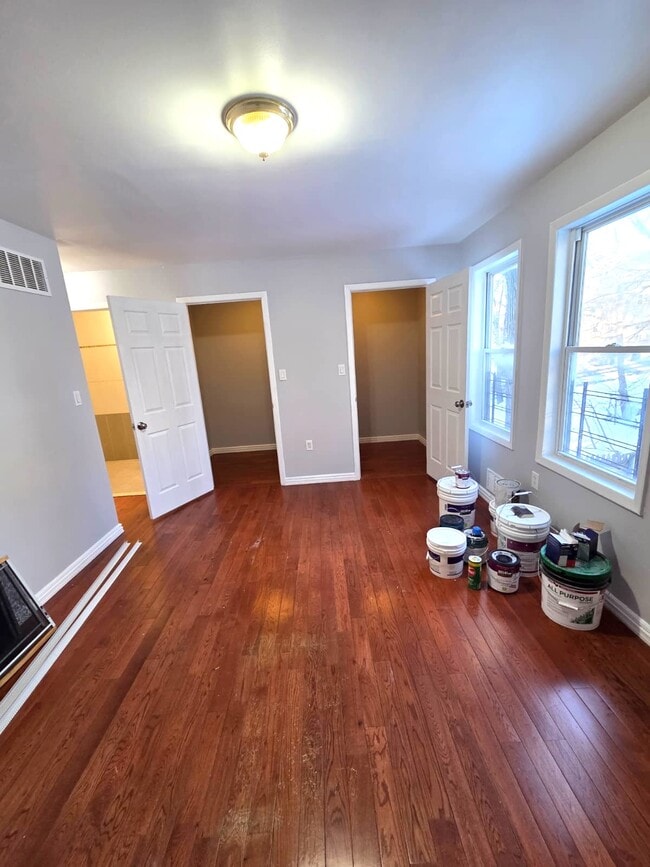 Photo - 48 Ellis Ave Unit 1