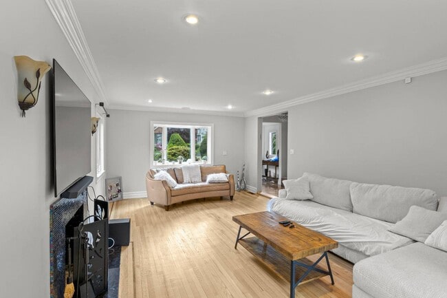 Photo - 41 Allenwood Rd