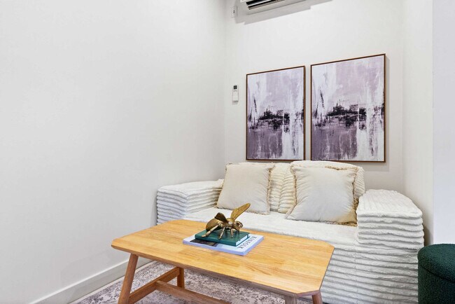 311 Eckford St Unit SI ID1376594P