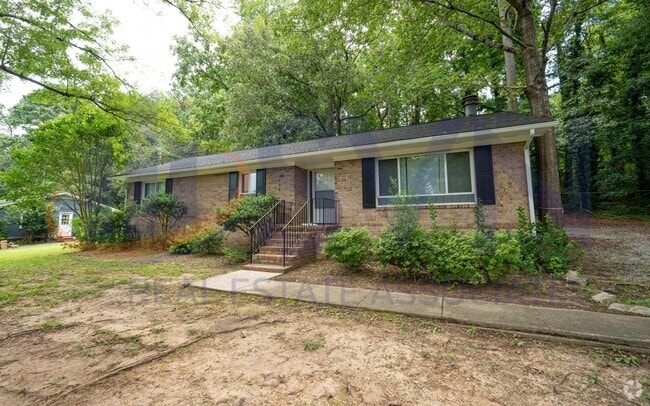 Building Photo - 2720 Darrow Rd Rental