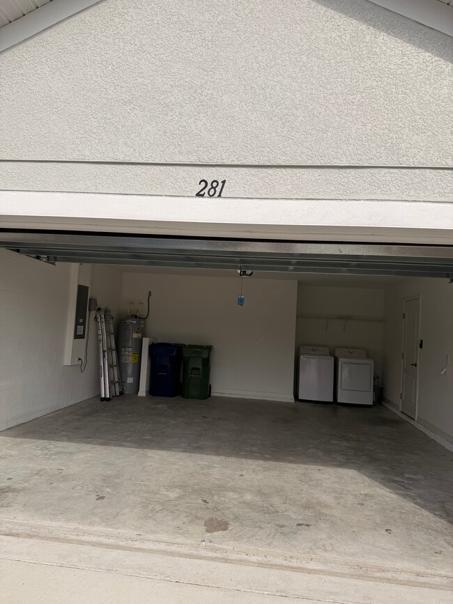 Photo - 281 Arbuthnot St