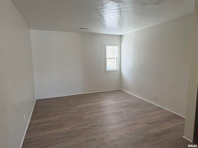 2719 W Radan Ct Unit 8