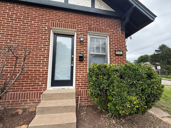 Photo - Tulsa One Bedroom Water and Trash Included