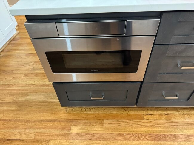 Photo - 10012 Ellis Rd