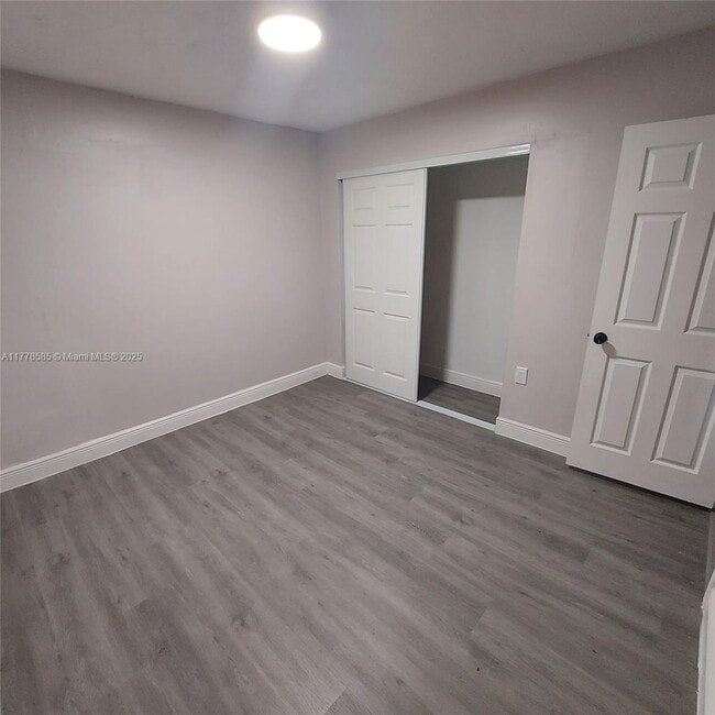 Photo - 790 NW 17th St