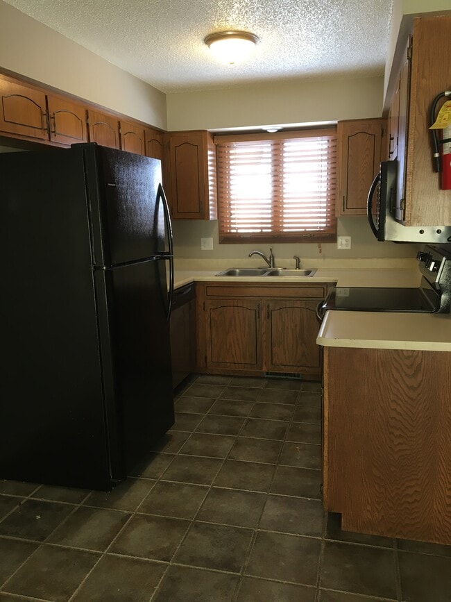 Photo - 1843 Hollywood Ct