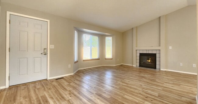 Photo - Marysville 3 Bedroom Home