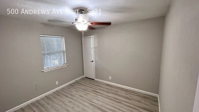 Photo - 500 Andrews Ave Unidad S-21