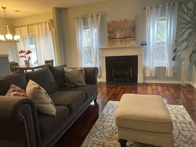 Photo - 15545 Stronvar House Ln