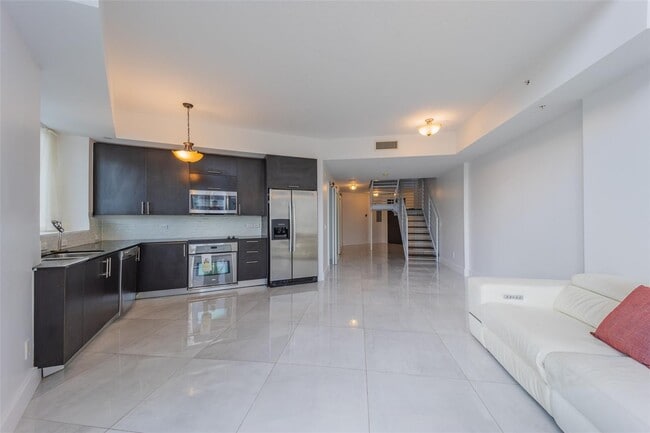 Photo - 60 SW 13th St Unit 3424