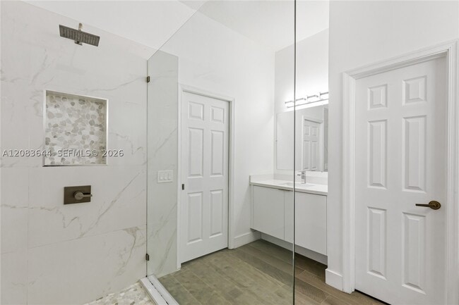 Photo - 776 Lavender Cir