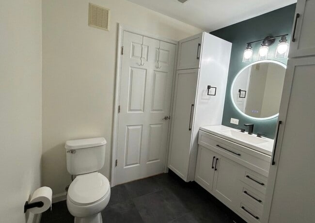 11808 Eton Manor Dr Unidad 203
