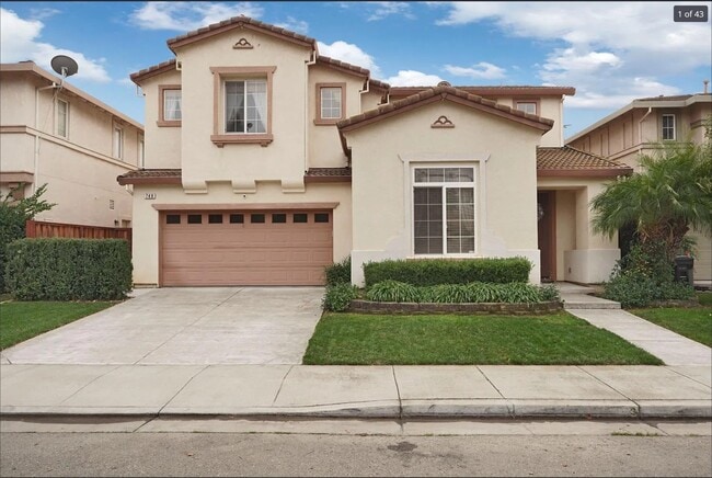 Building Photo - 748 Iberis Way