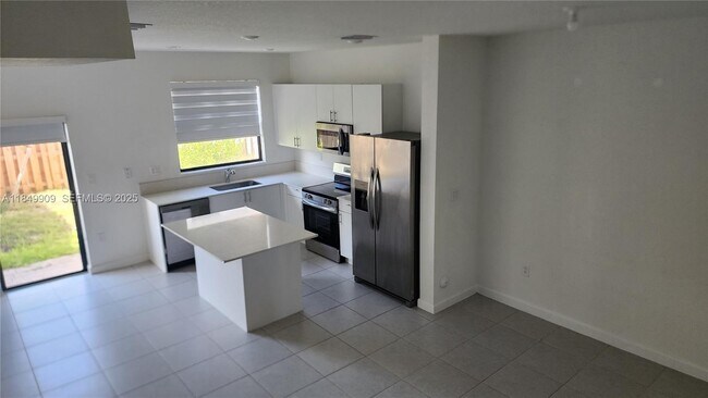 Photo - 12897 SW 234th St