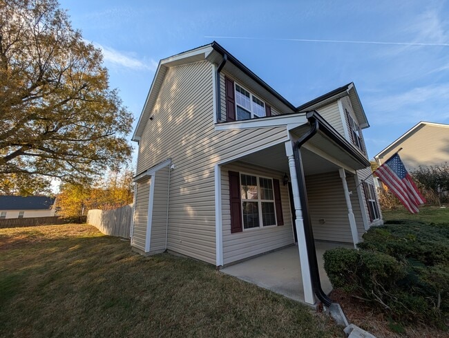 Photo - 2613 Zola Dr