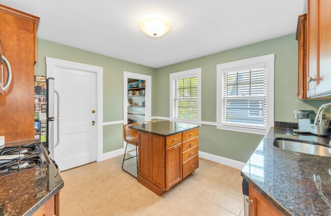 Photo - 38 Winton St Unit 2