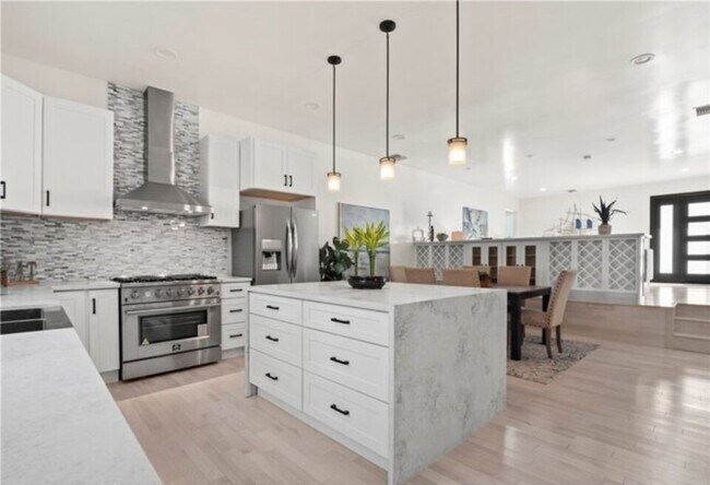 Photo - 17601 Rhoda St