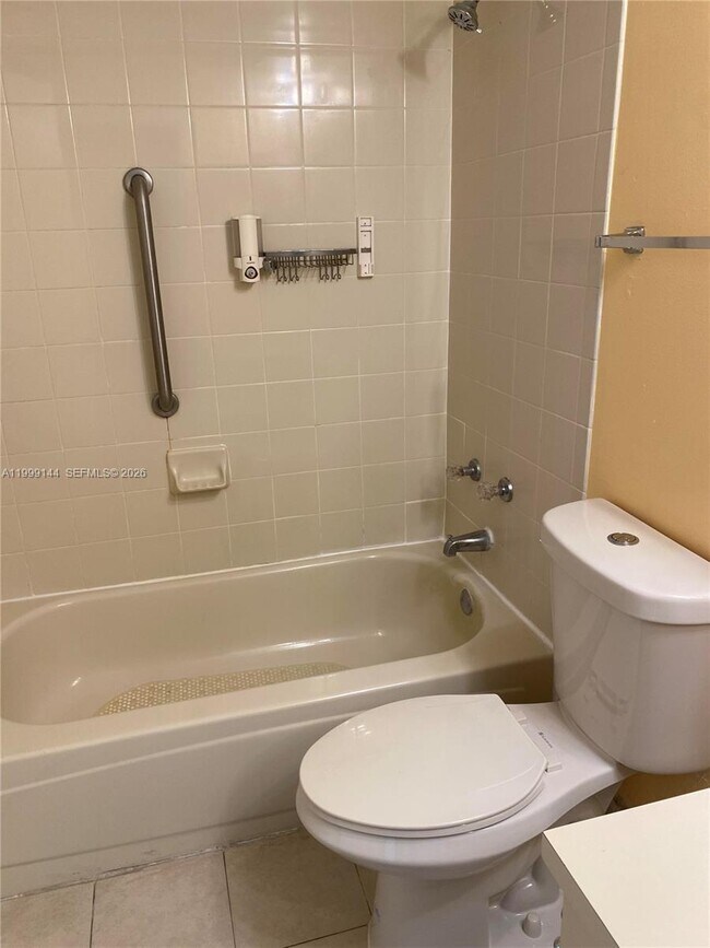 Photo - 8500 SW 212th St Unit 106