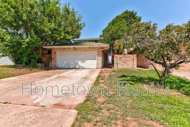 7301 Edenborough Dr