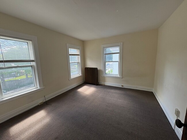 Photo - 133/135 Dewey St. Unit 133 #1