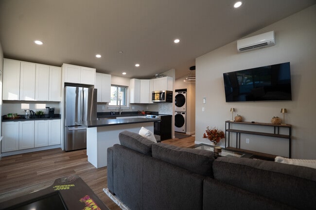 Photo - 11321 S Lake Stevens Rd Unit Lakeview  Flat