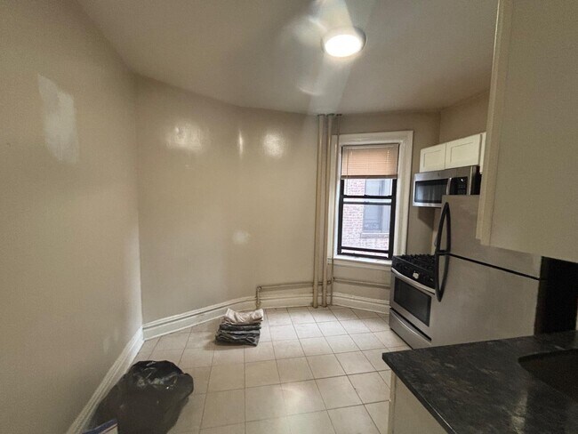 Photo - 93 Fairview Ave Unidad 4