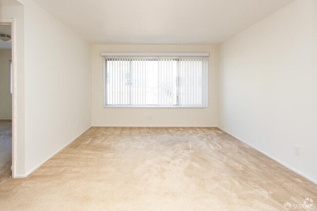 Building Photo - 322 2nd Ave Rental