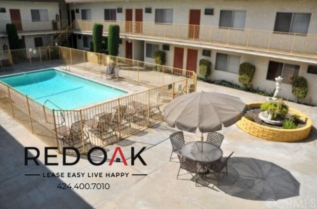 Photo - Charming One Bedroom with Lots of Natural ... Unit 39