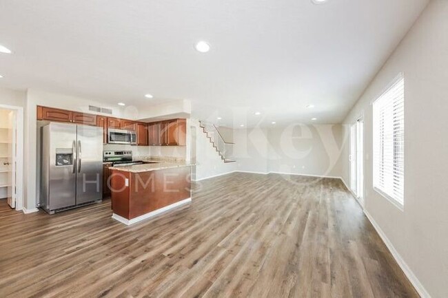 Photo - 7668 W Flynn Ln House