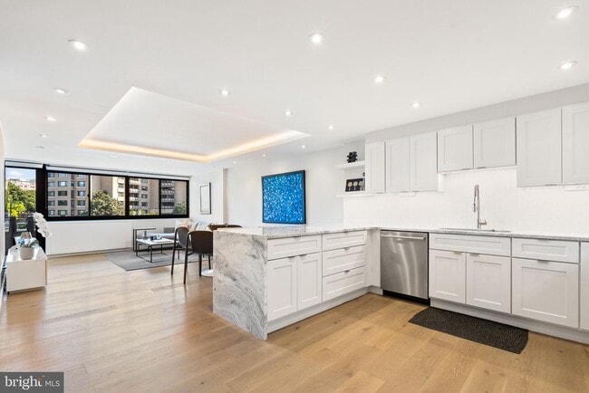 Building Photo - 2510 Virginia Ave NW Unit 307-N Rental