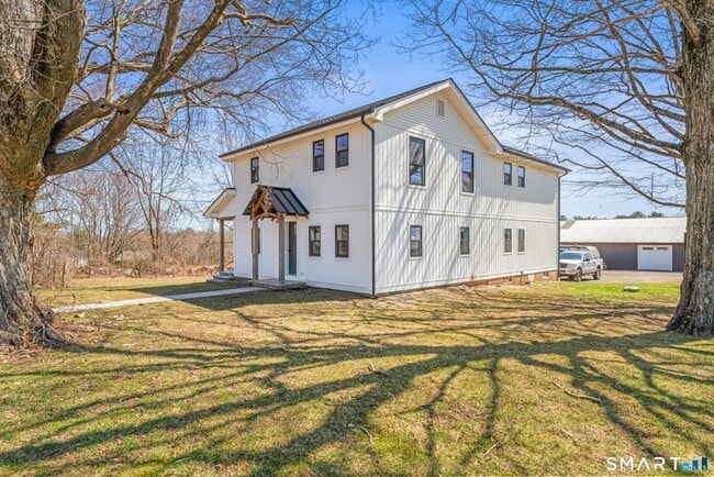 Photo - 183 Bailey St
