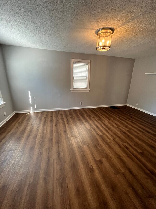 Photo - 383 Washington Ave Unidad Lower