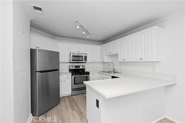 Building Photo - 3545 Paseo De Francisco Unit 230 Rental