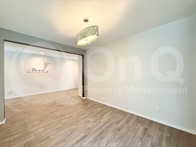 Photo - 1312 E Gemini Pl