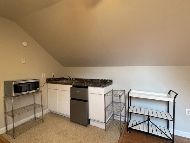 Photo - 1012 Washington Ave Unit 10